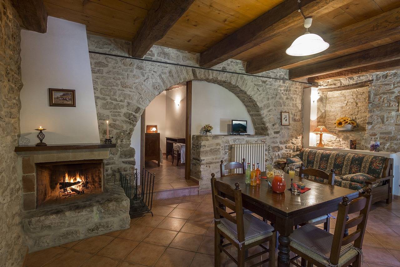 Expert Chimney and Fireplace Services in Groveland, Massachusetts